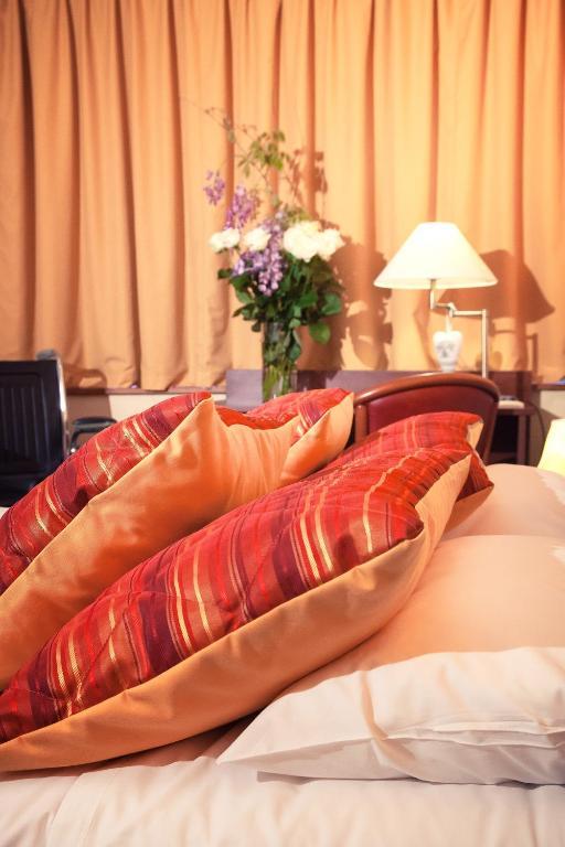 Au Feu De Bois Hotel Amou Phòng bức ảnh